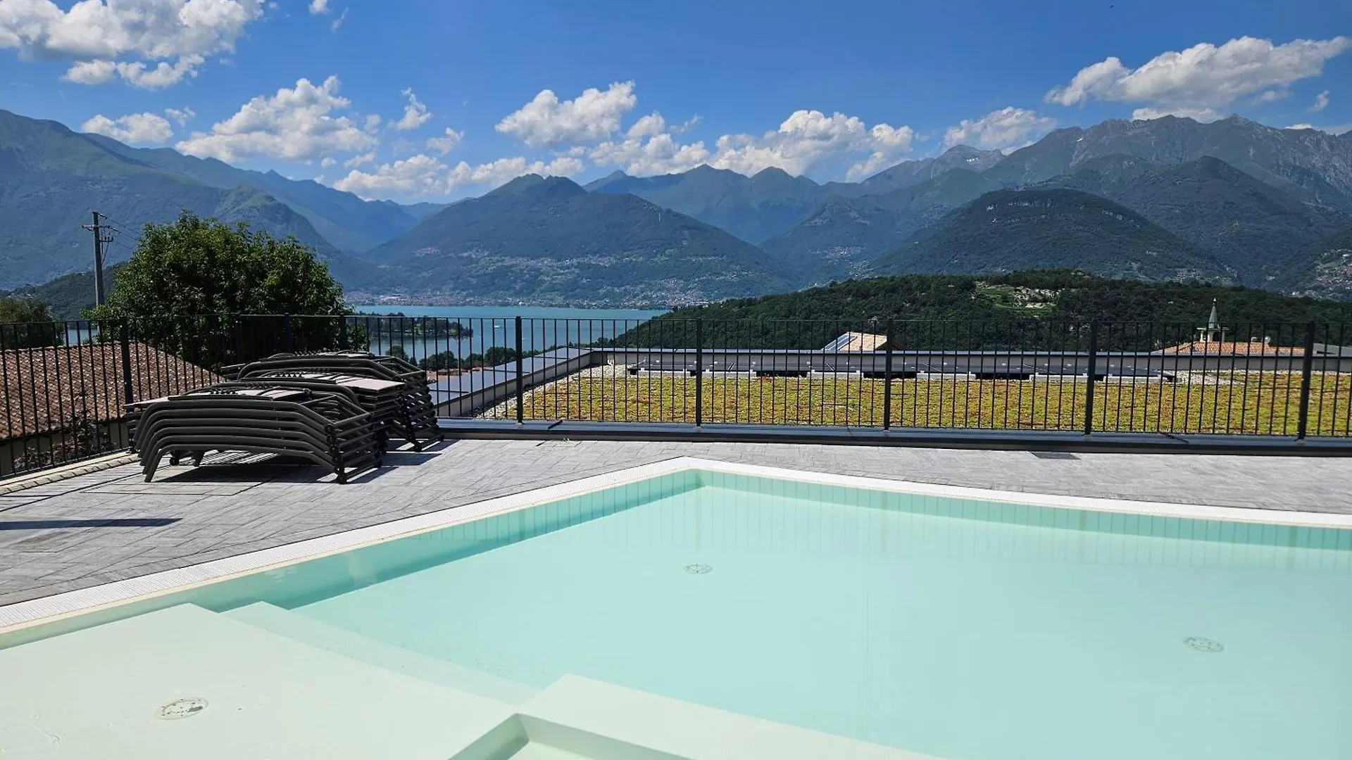 Apartman La Terrazza Sul Lago Colico